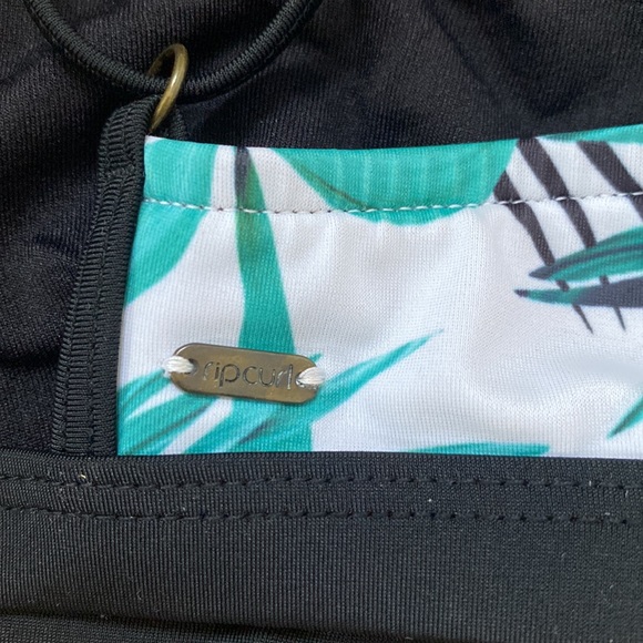 Rip Curl Bikini Top - Picture 4 of 6